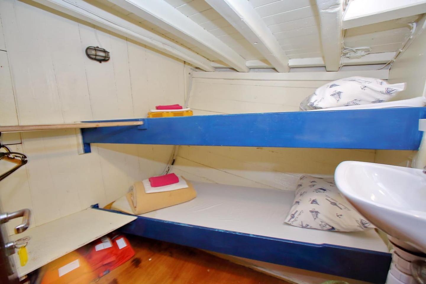 Rhythm Floating Accom - Split Hotel ภายนอก รูปภาพ